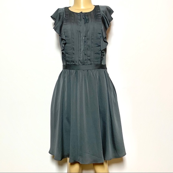 Banana Republic Dresses & Skirts - Gray Banana Republic Dress